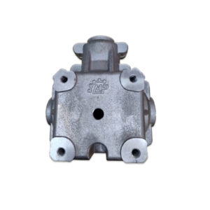 Conjunto caixa de Descarga / 1347336C2 Marca: MetalPlástico Aplicação: 2388 / 2399 / 2688 / 2799 Alternativa Case